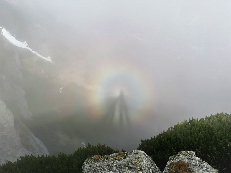 Fenomen rar surprins în Munții Bucegi. Ce este Efectul Gloria